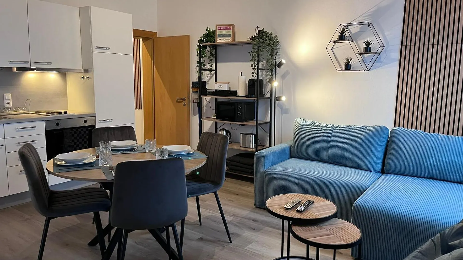 Dein Zuhause In Passau, Modern, Zentral, Parkplatz, Kueche, Terasse Apartment